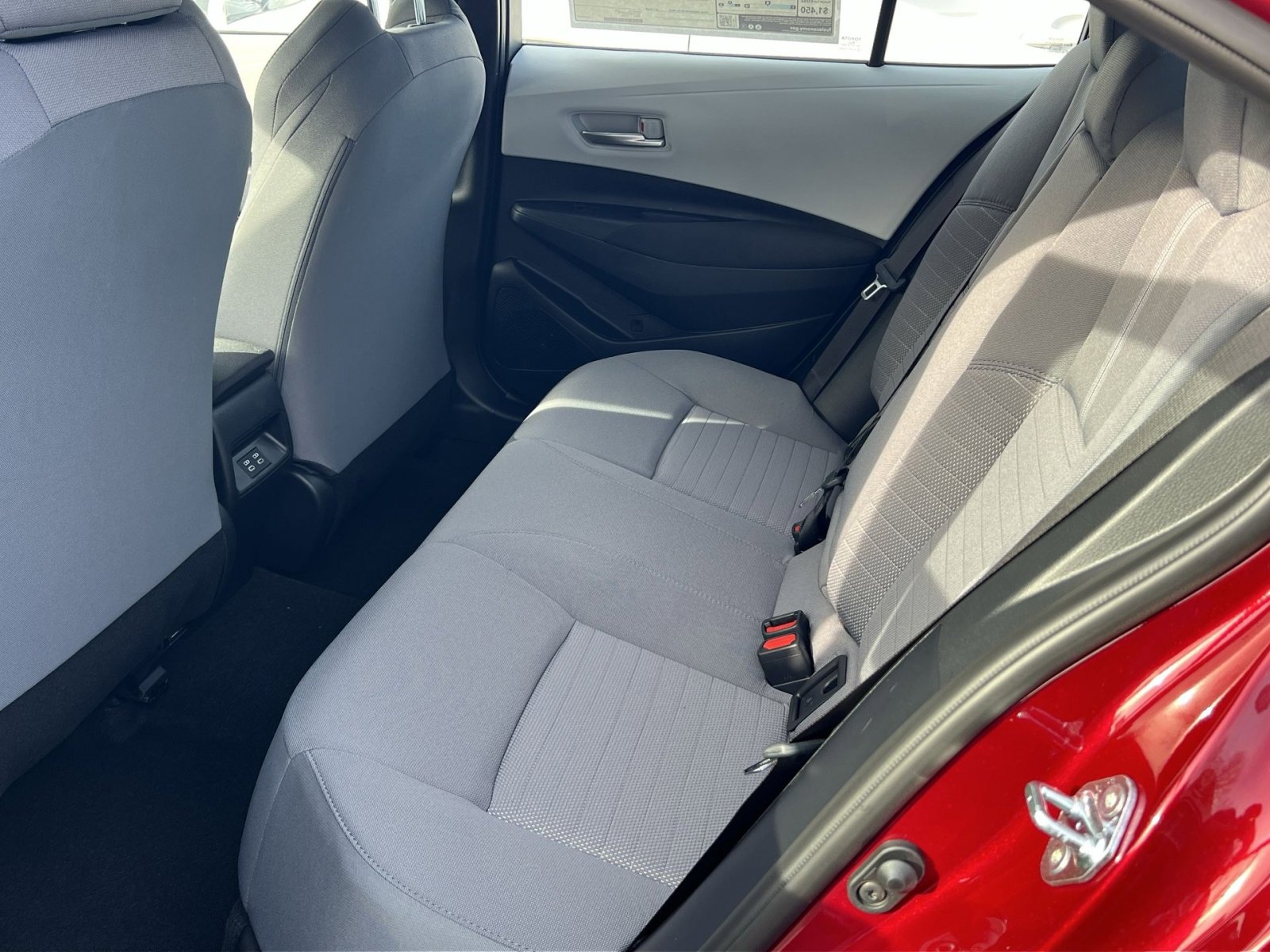 New 2026 Toyota Corolla SE image 32