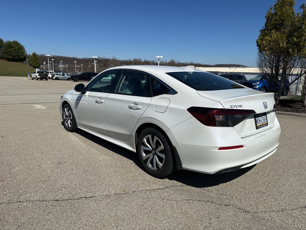 Used 2025 Honda Civic LX image 4