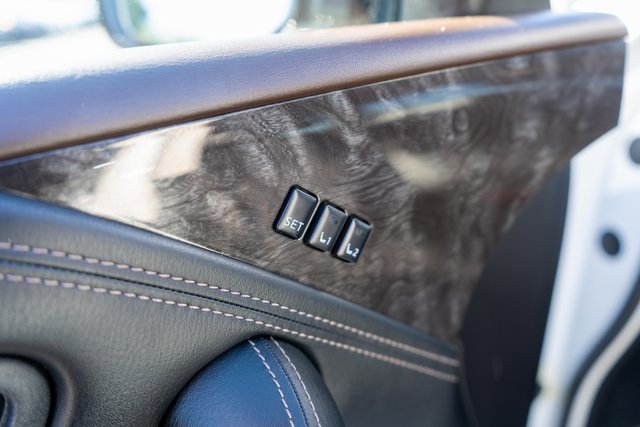 Used 2022 Nissan Armada Platinum w/ Captain's Chairs Package image 23