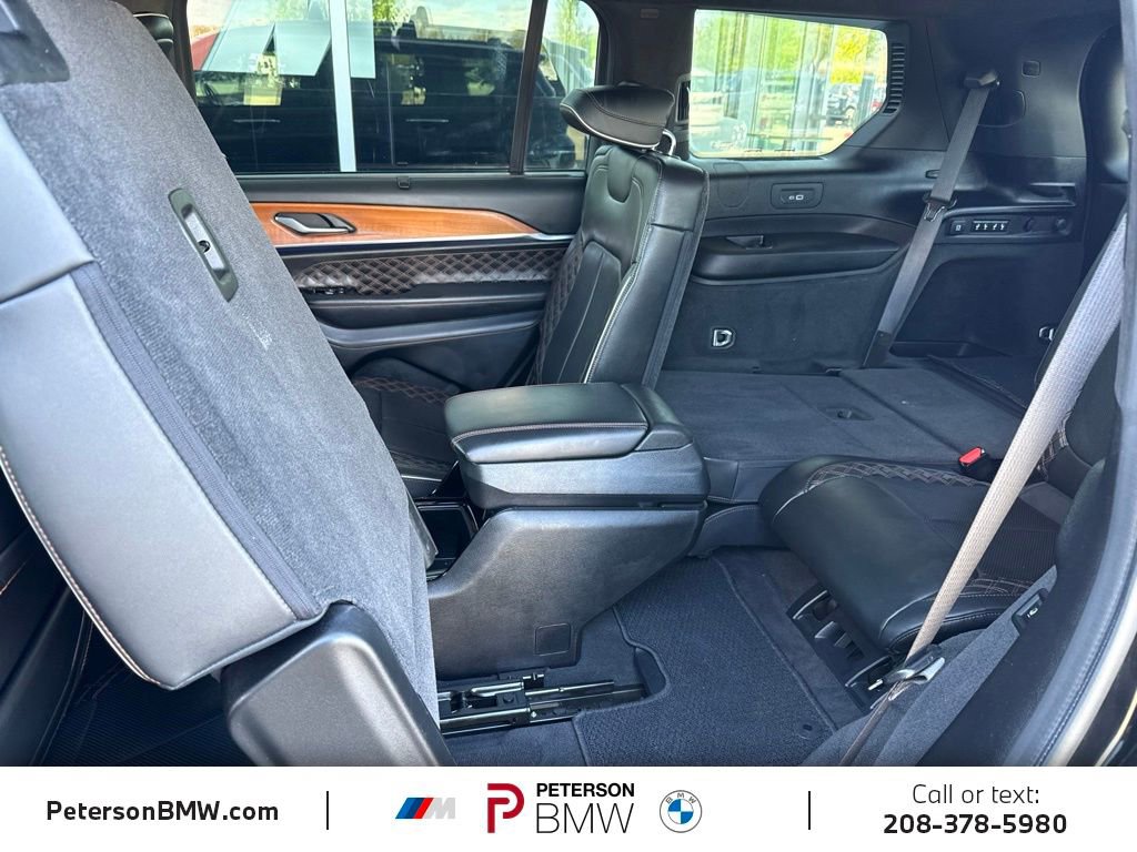 Used 2021 Jeep Grand Cherokee L Summit AWD/4WD image 13