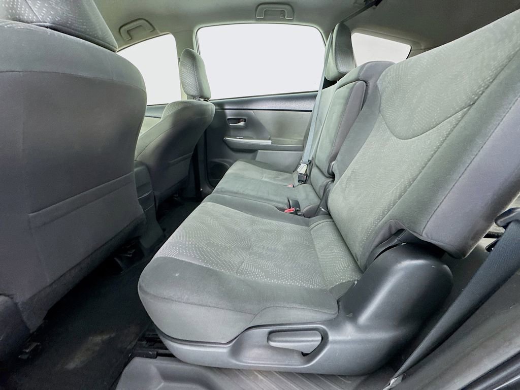 Used 2014 Toyota Prius V Two image 29