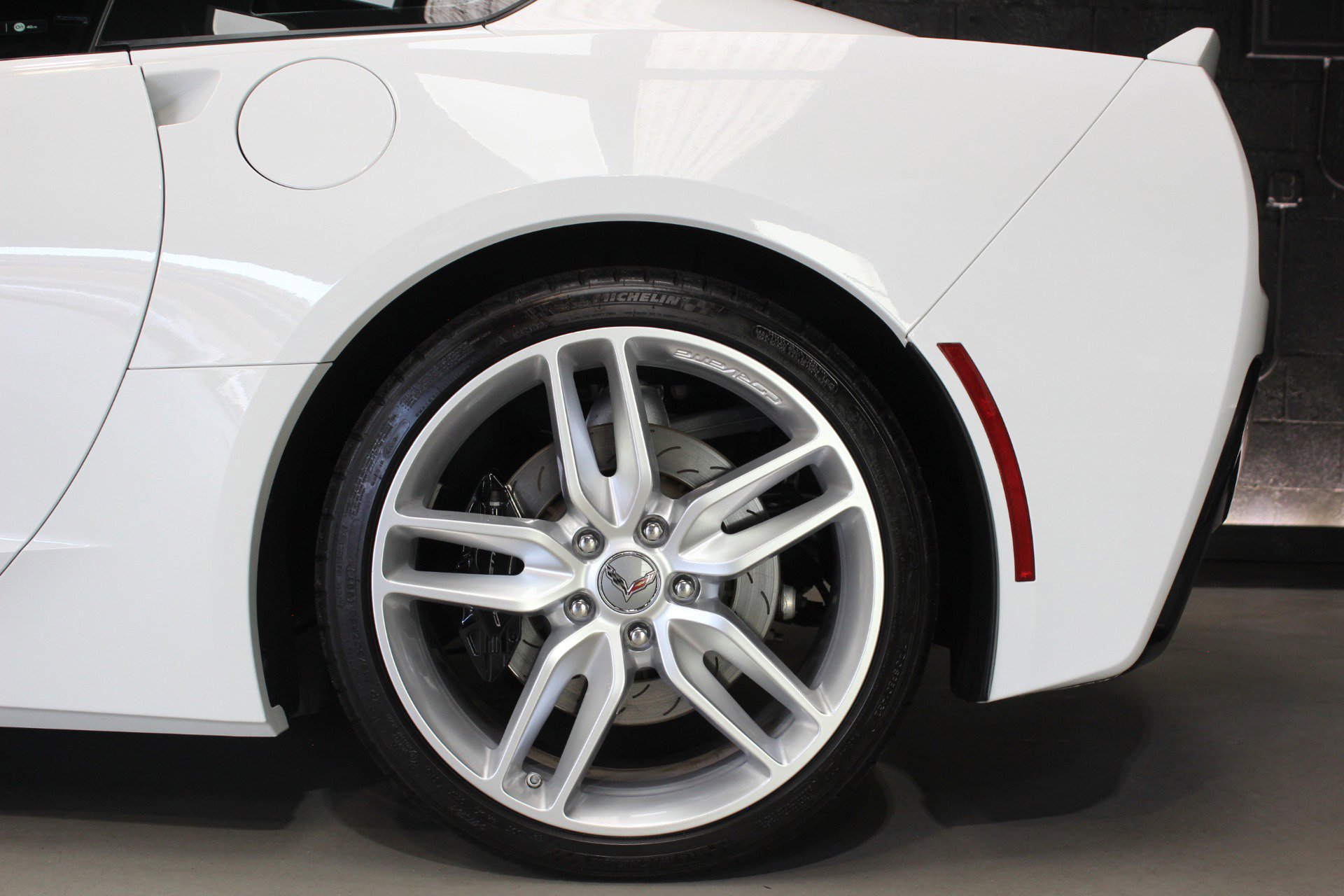 Used 2019 Chevrolet Corvette Stingray Coupe image 5