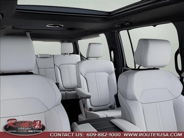 New 2026 Jeep Grand Wagoneer L Summit w/ Premium Group III AWD/4WD image 27