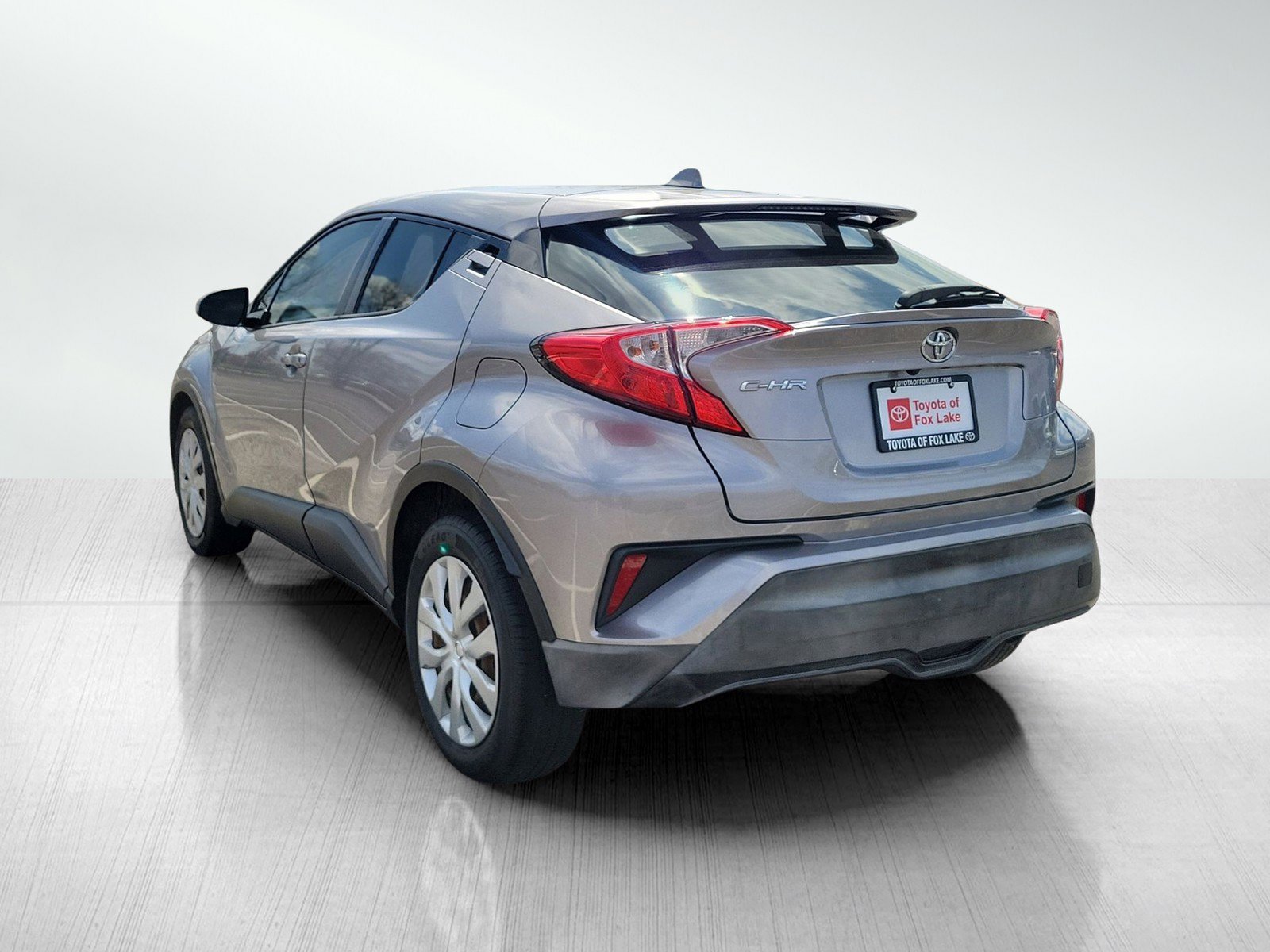 Used 2020 Toyota C-HR LE FWD image 3