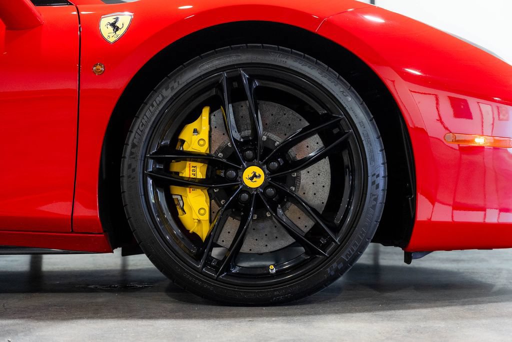 Used 2018 Ferrari 488 Spider RWD image 85
