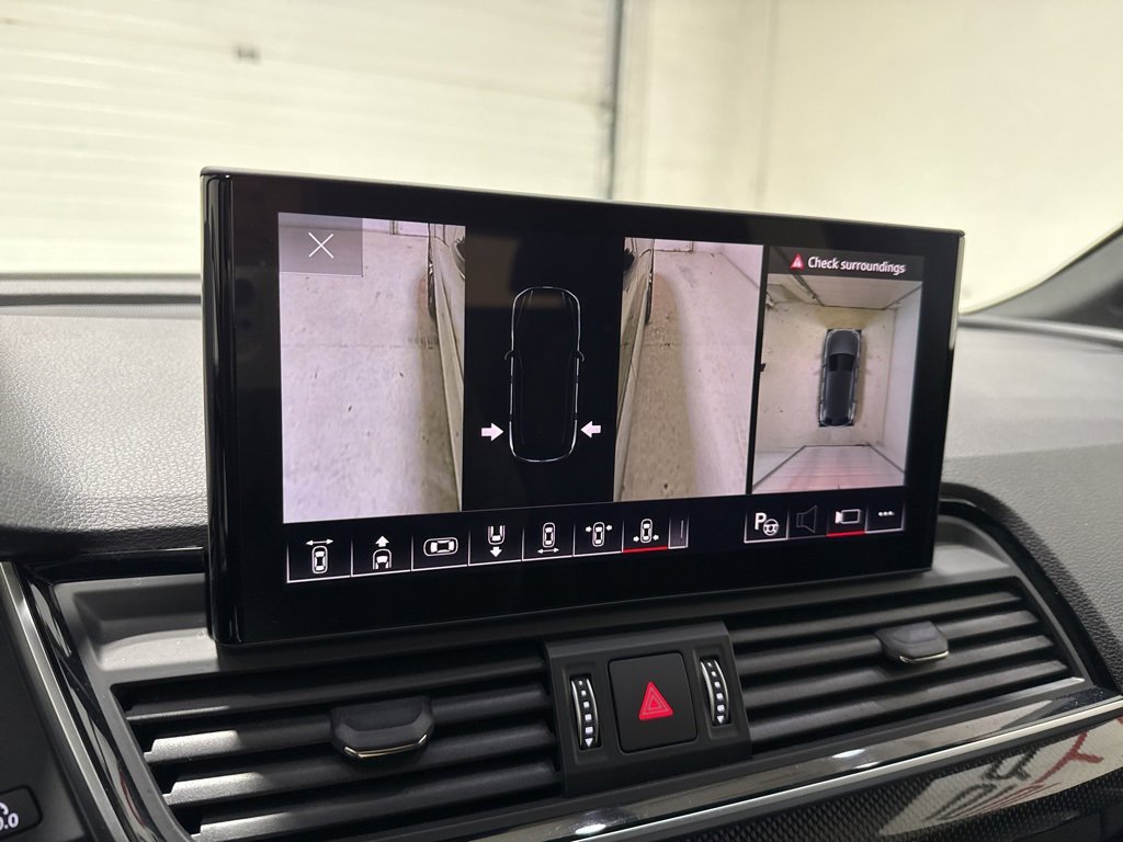 Used 2024 Audi SQ5 Prestige image 30