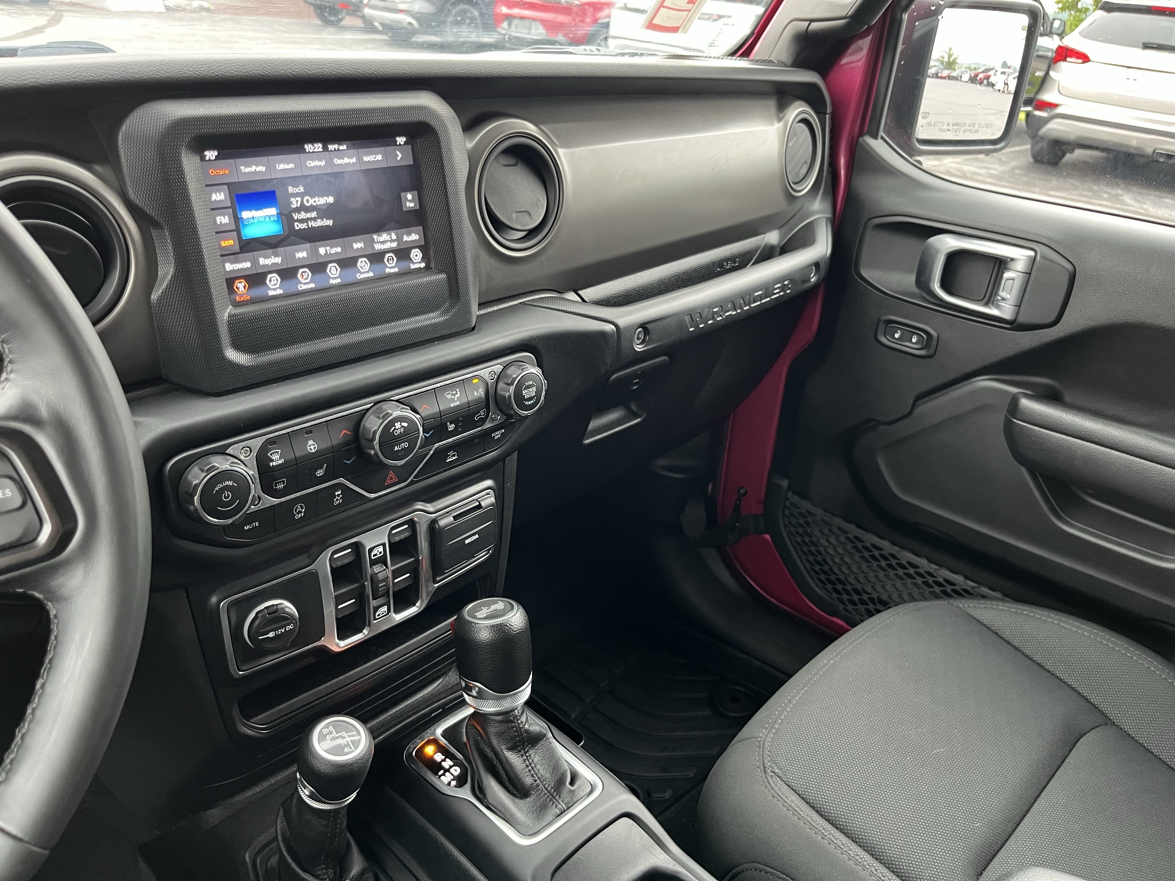 Used 2021 Jeep Wrangler Unlimited Sport AWD/4WD image 28