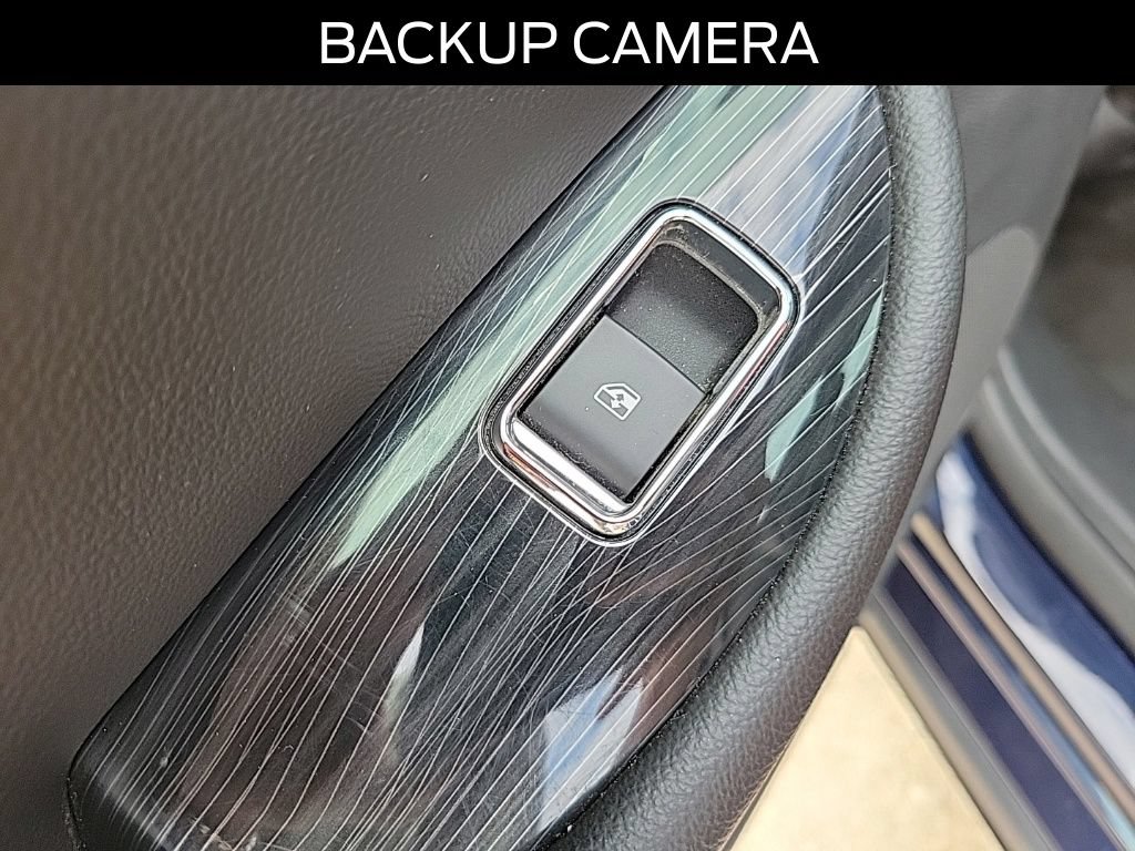 Used 2018 Chevrolet Impala Premier FWD image 14