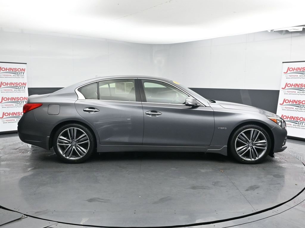 Used 2016 INFINITI Q50 Hybrid AWD image 9