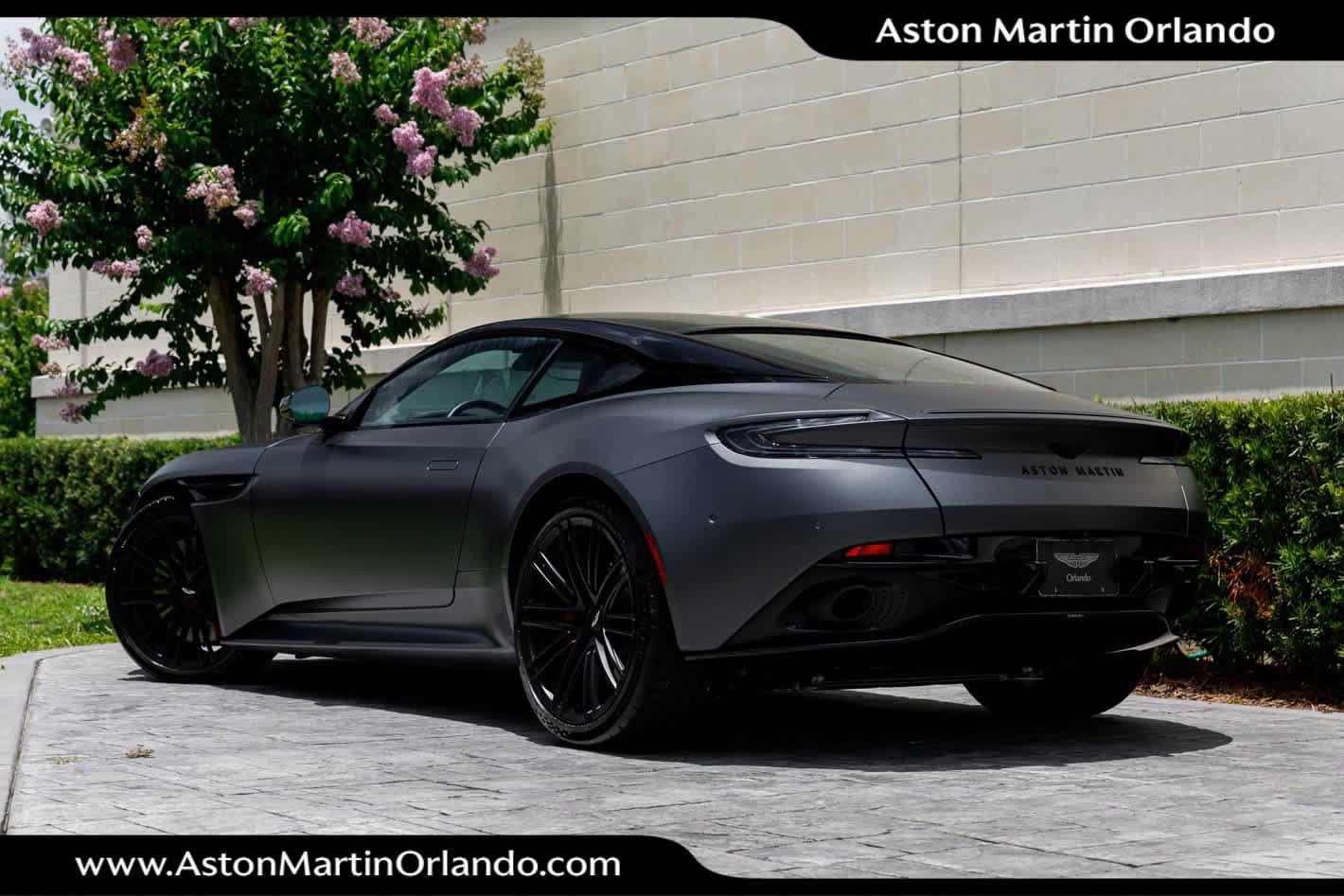 Used 2024 Aston Martin DB12 Coupe RWD image 30
