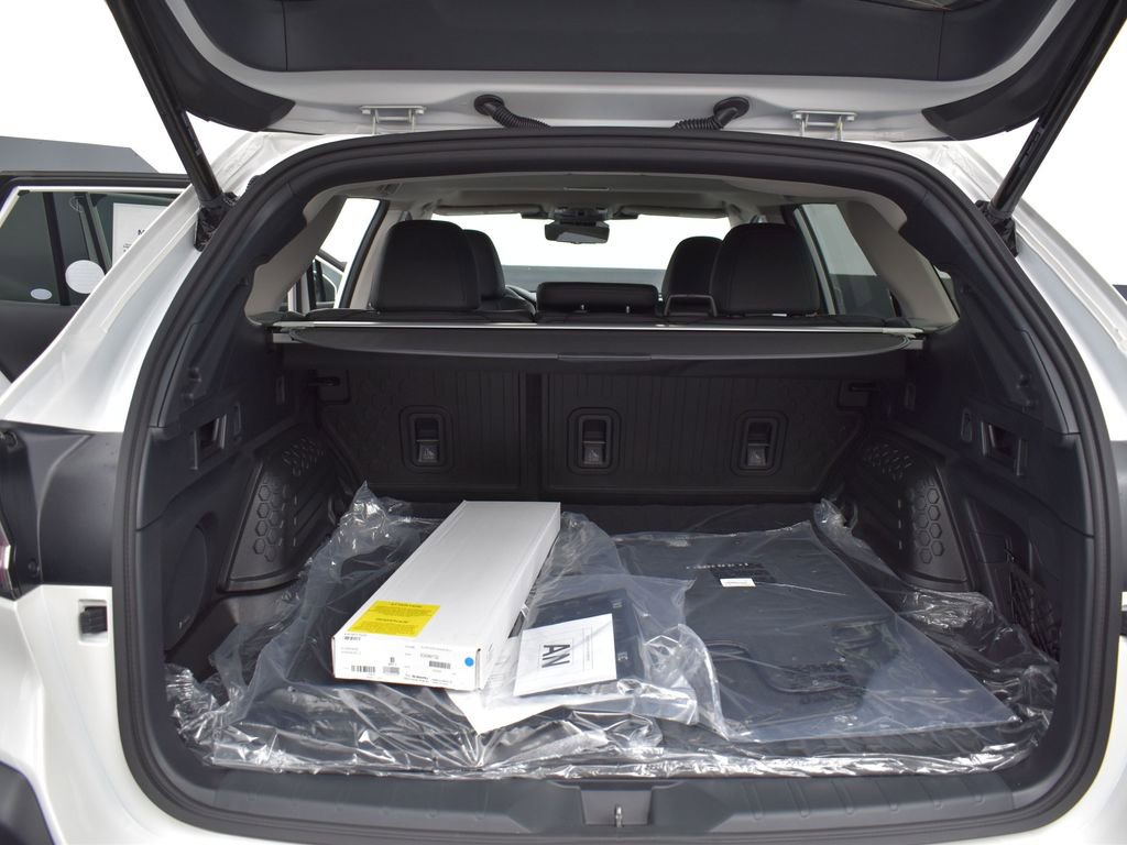 New 2025 Subaru Outback Touring XT image 24