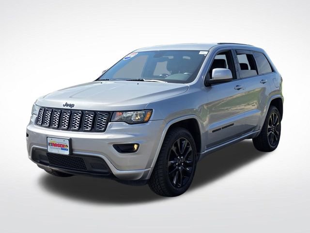 Used 2017 Jeep Grand Cherokee Altitude image 6