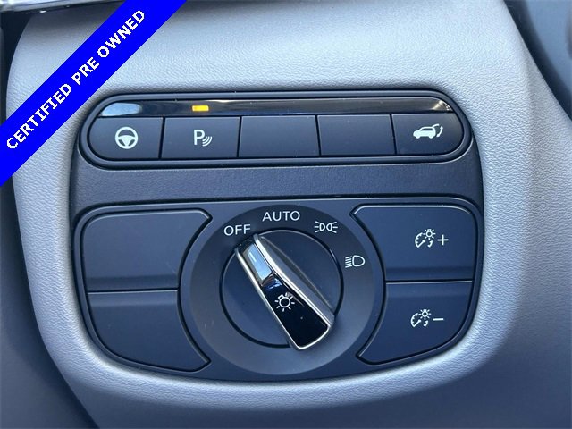 Certified 2025 INFINITI QX50 Luxe image 28