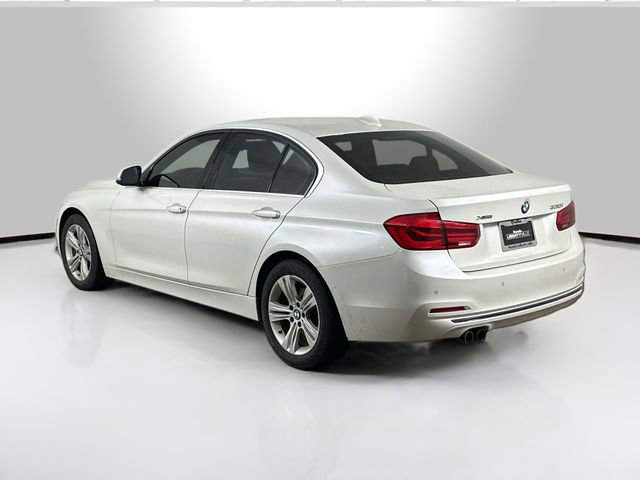 Used 2017 BMW 330i xDrive Sedan image 11