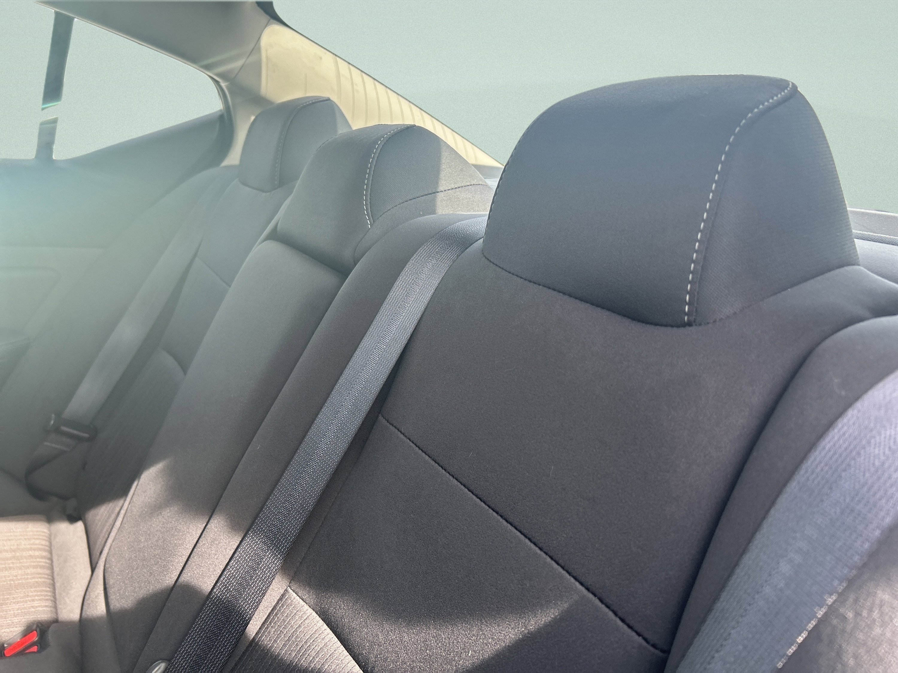 Used 2025 Nissan Altima 2.5 SV FWD image 15