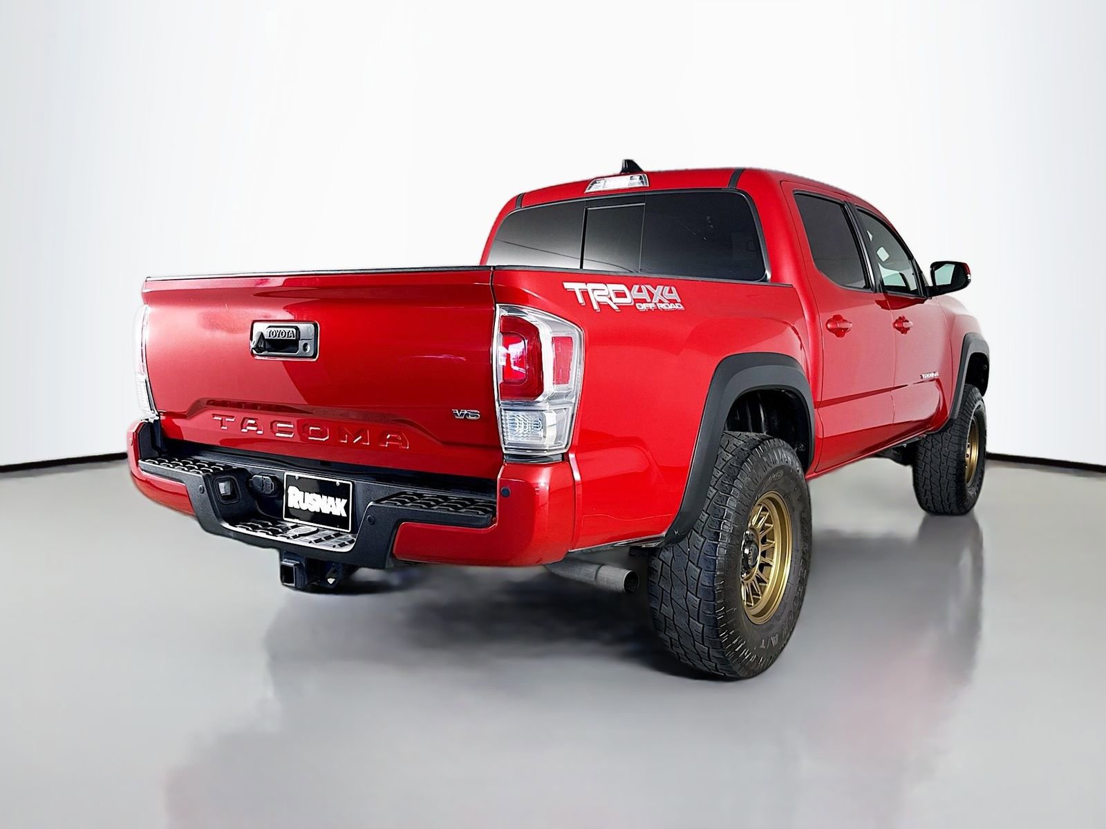Used 2022 Toyota Tacoma TRD Off-Road w/ Technology Package image 7