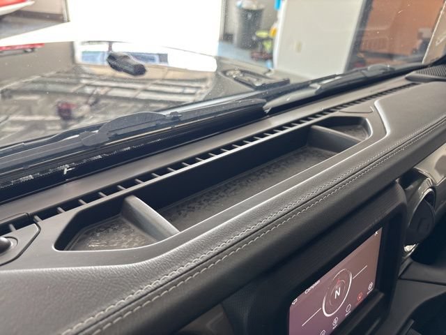 Used 2019 Jeep Wrangler Unlimited Sahara AWD/4WD image 49