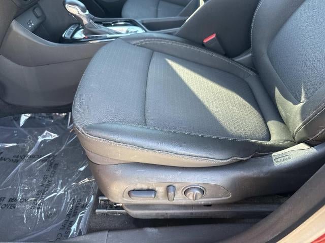 Used 2024 Buick Encore GX Preferred w/ Comfort Package FWD image 13