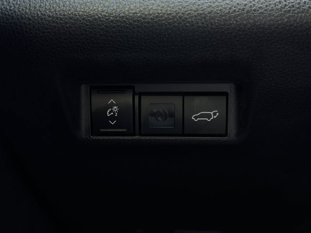 Used 2026 Toyota RAV4 XSE w/ Weather Package AWD/4WD image 22