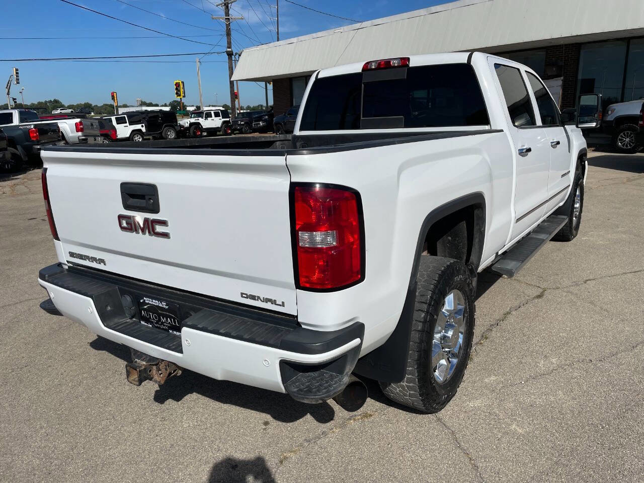 Used 2016 GMC Sierra 3500 Denali w/ Duramax Plus Package image 6