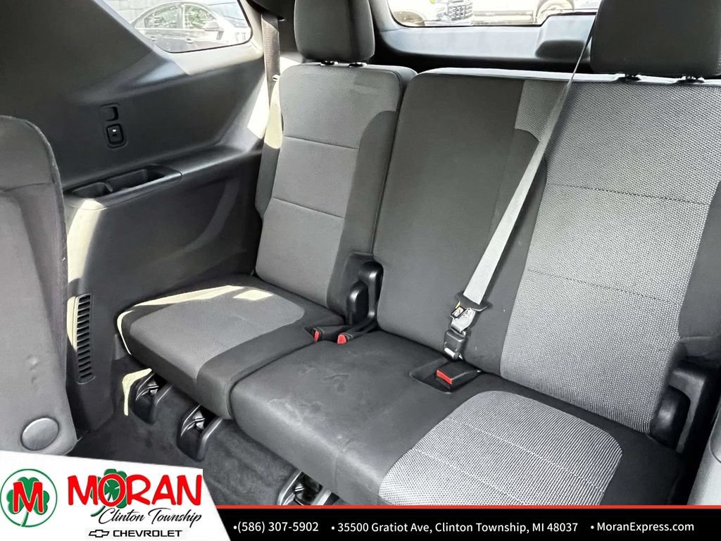Certified 2023 Chevrolet Traverse LT FWD image 12