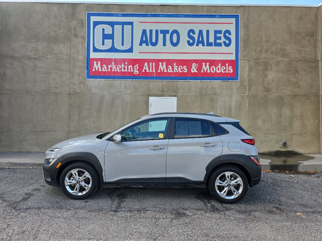 Used 2023 Hyundai Kona SEL image 4