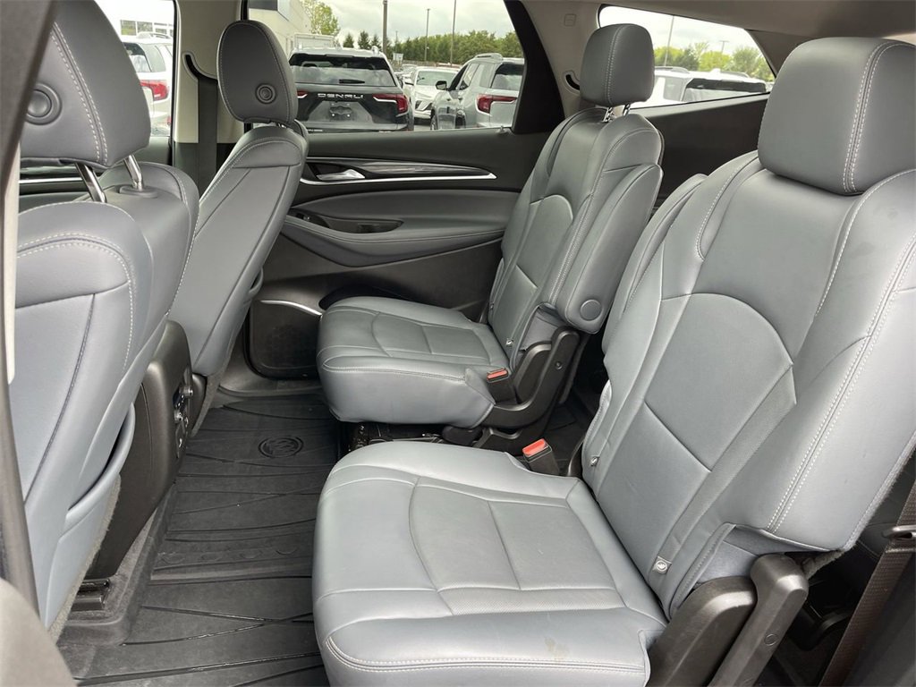 Used 2020 Buick Enclave Essence w/ Sound and Sites Package image 23