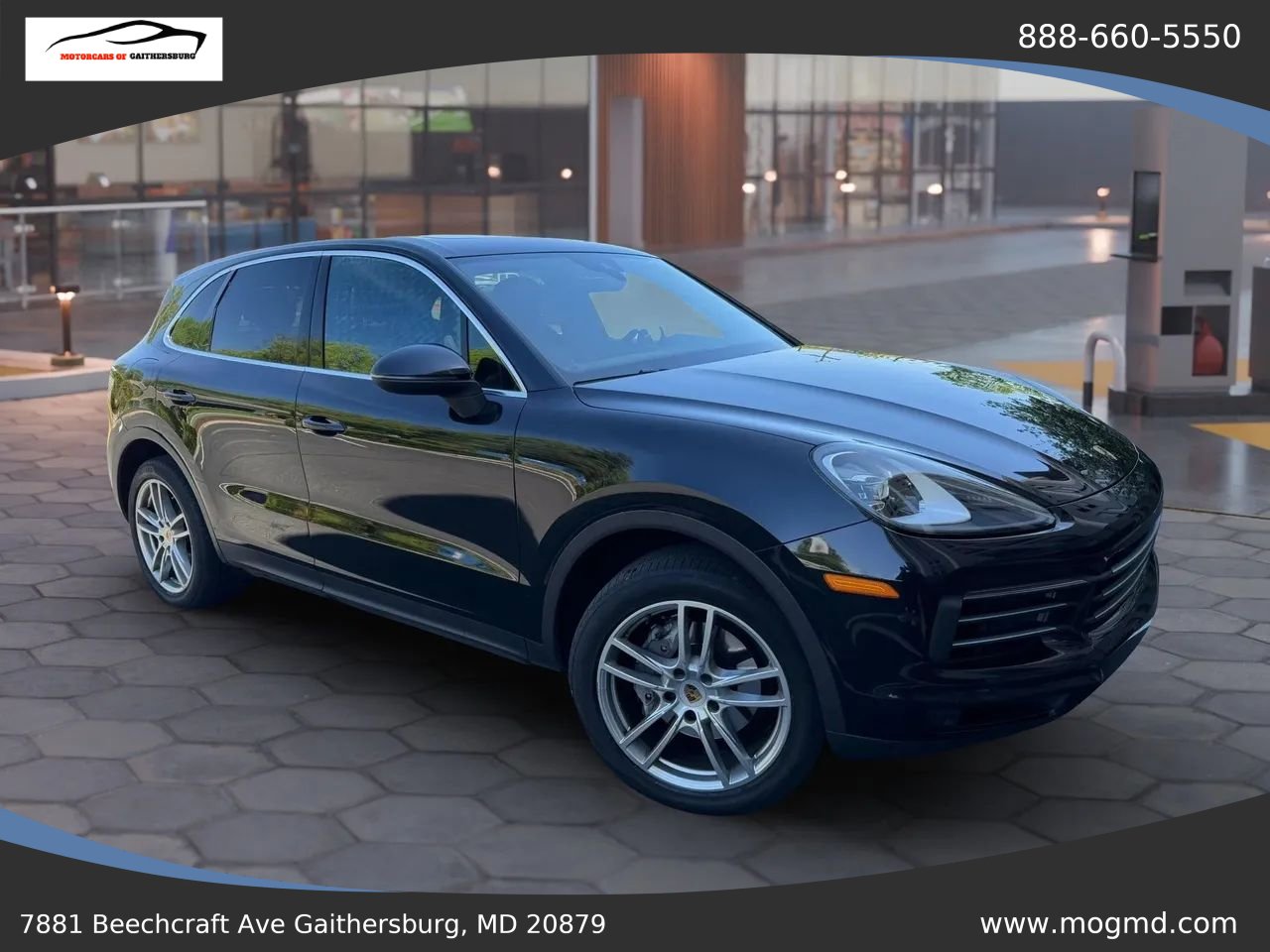 Used 2019 Porsche Cayenne AWD/4WD image 2