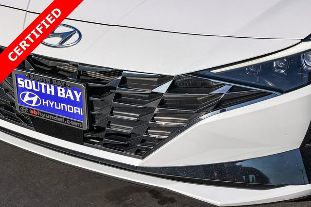 Certified 2023 Hyundai Elantra Limited image 11
