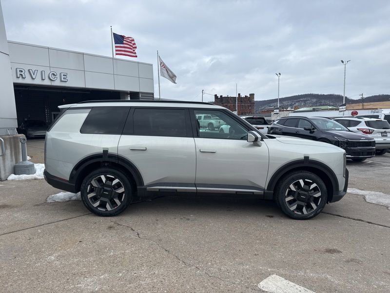 New 2027 Kia Telluride S w/ Towing Package image 8