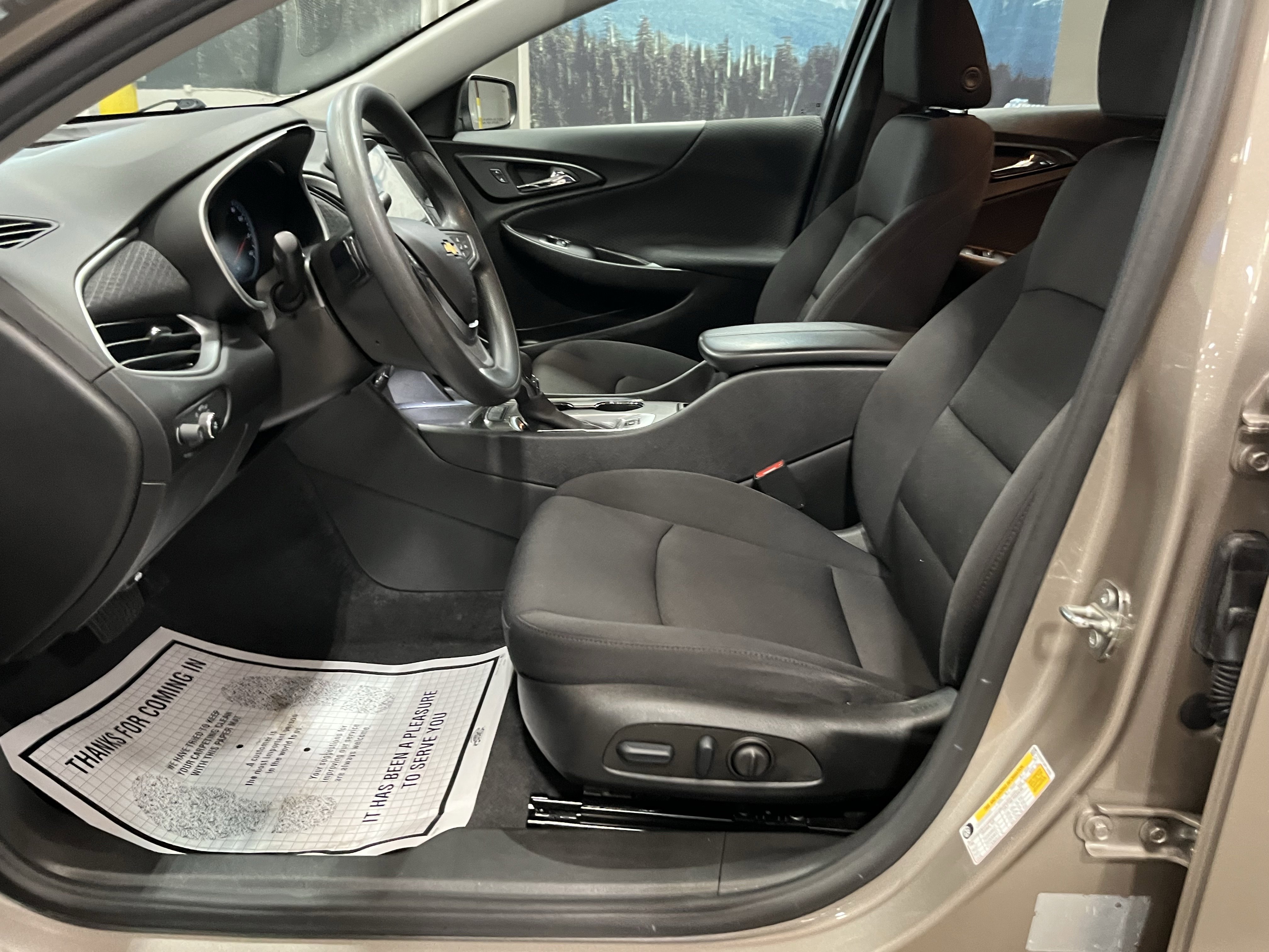 Used 2023 Chevrolet Malibu LT w/ Driver Confidence Package image 10