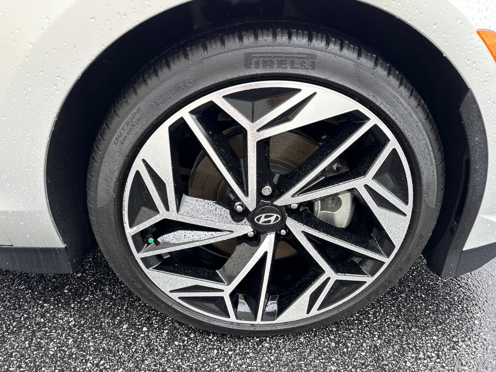 Certified 2024 Hyundai Ioniq 6 SEL RWD image 11