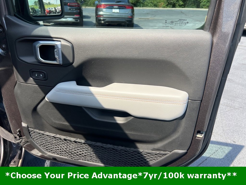 Used 2021 Jeep Wrangler Unlimited Sahara image 31