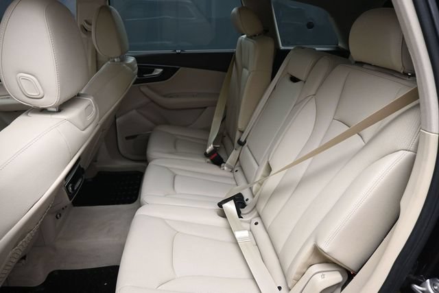 Used 2019 Audi Q7 3.0T Premium Plus w/ Premium Plus Package AWD/4WD image 23