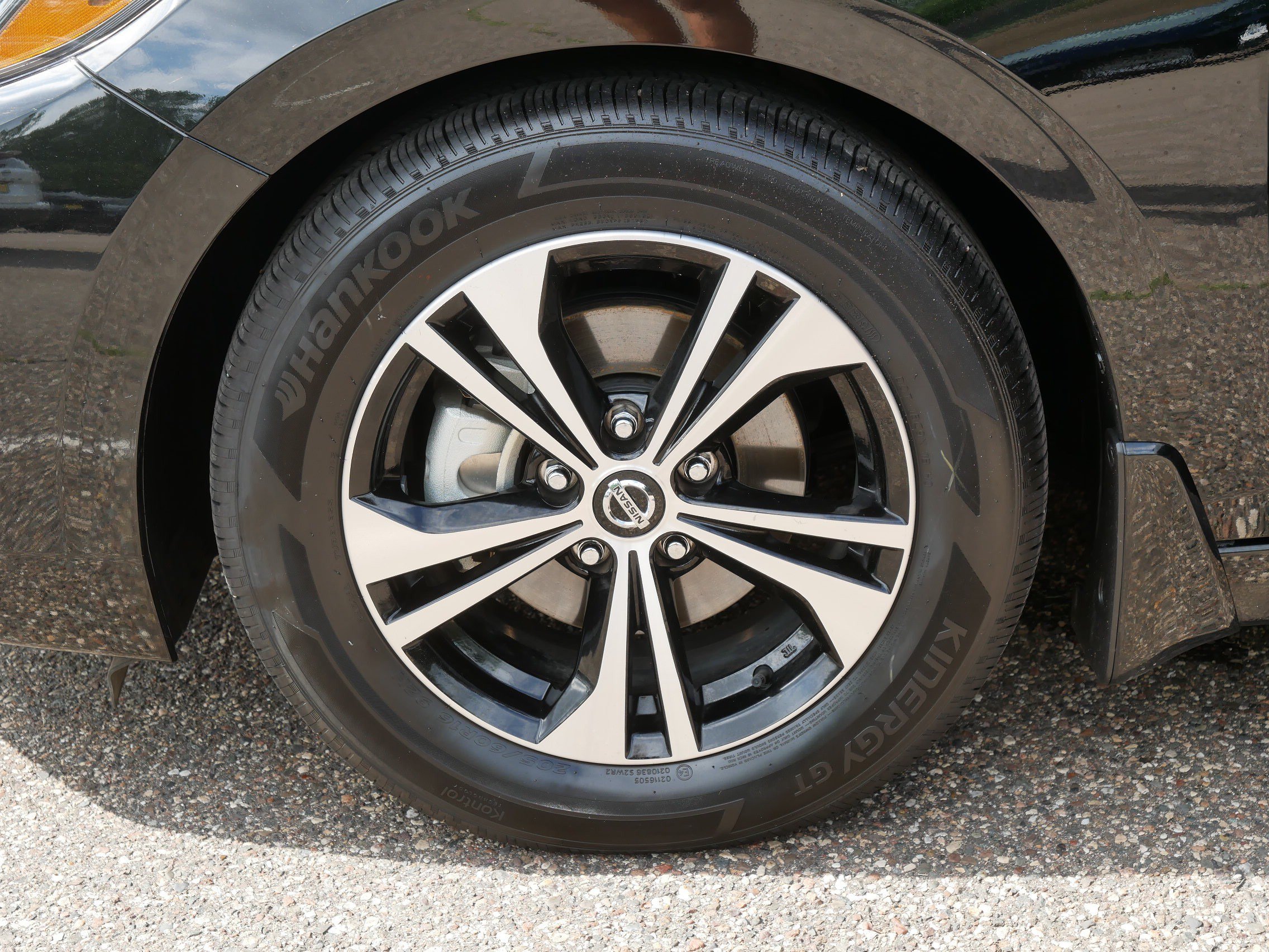 Certified 2023 Nissan Sentra SV FWD image 15