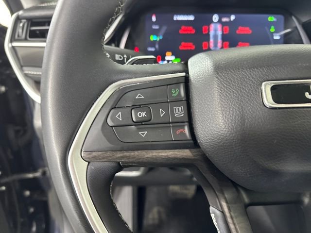 Used 2023 Jeep Grand Cherokee 4WD 4xe image 15