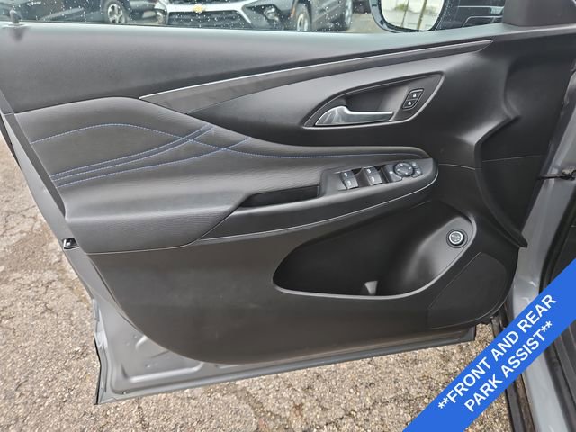 Used 2024 Buick Envista Sport Touring w/ Convenience I Package FWD image 11