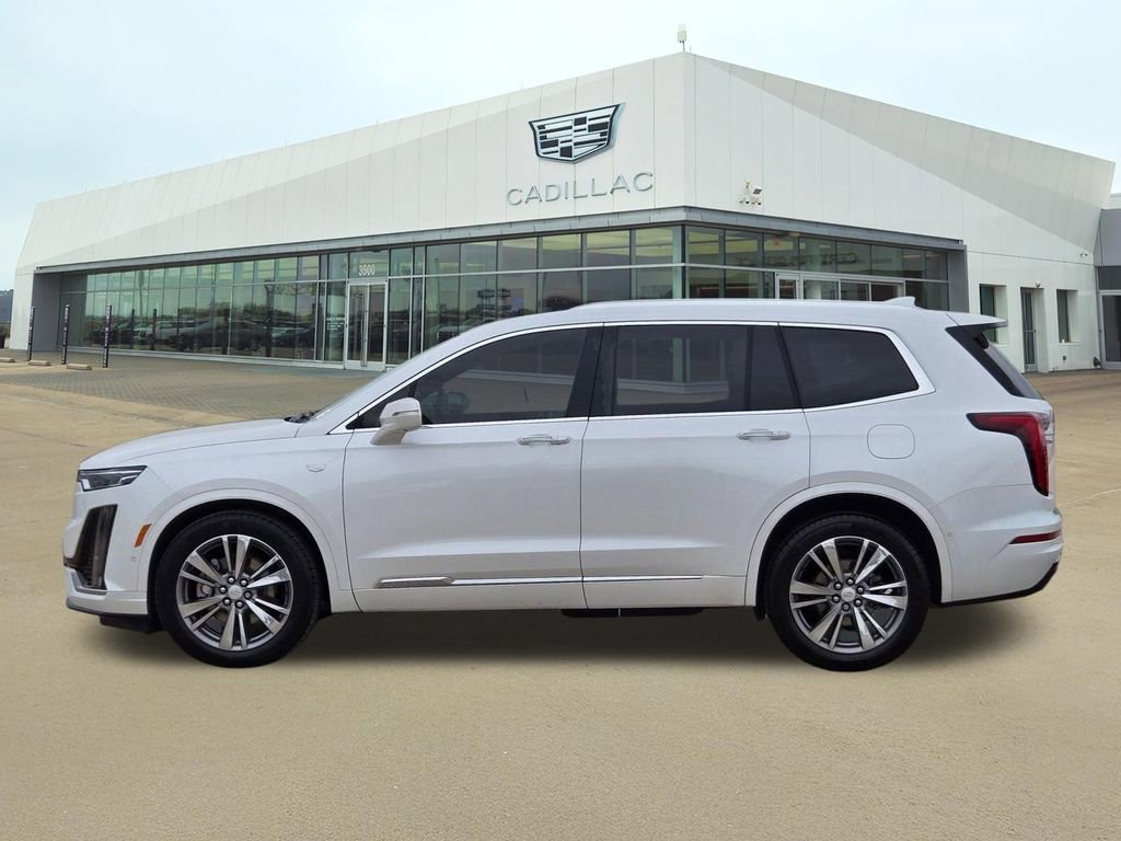 Used 2020 Cadillac XT6 Premium Luxury image 3