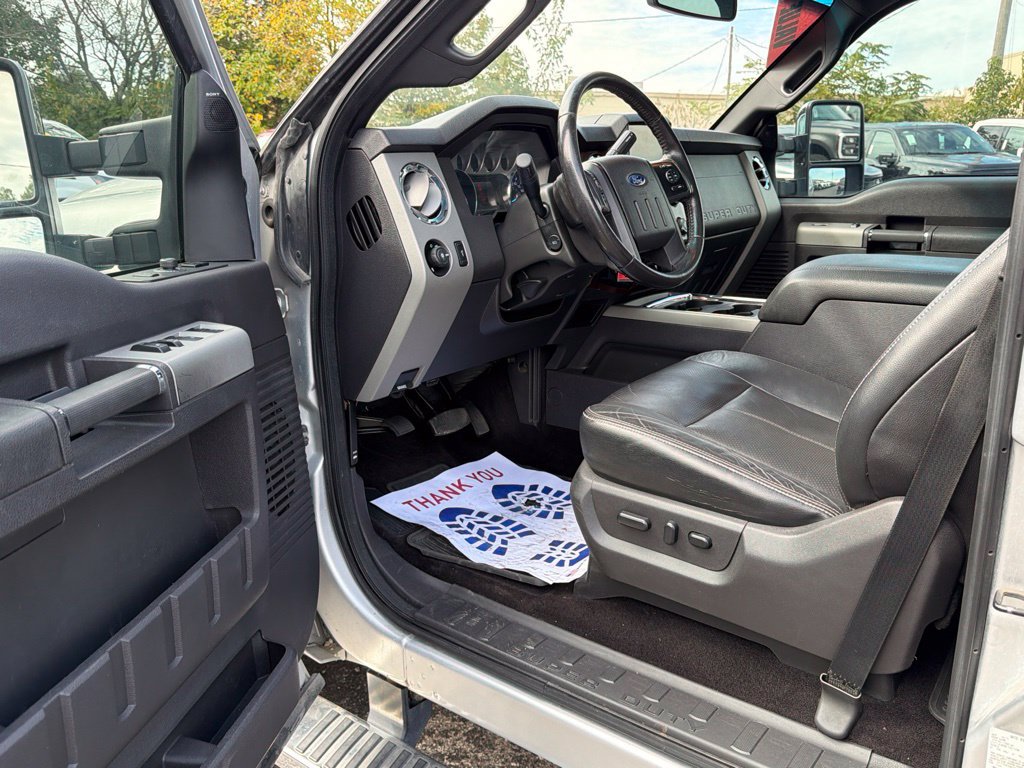 Used 2015 Ford F250 Lariat w/ Lariat Ultimate Package AWD/4WD image 14