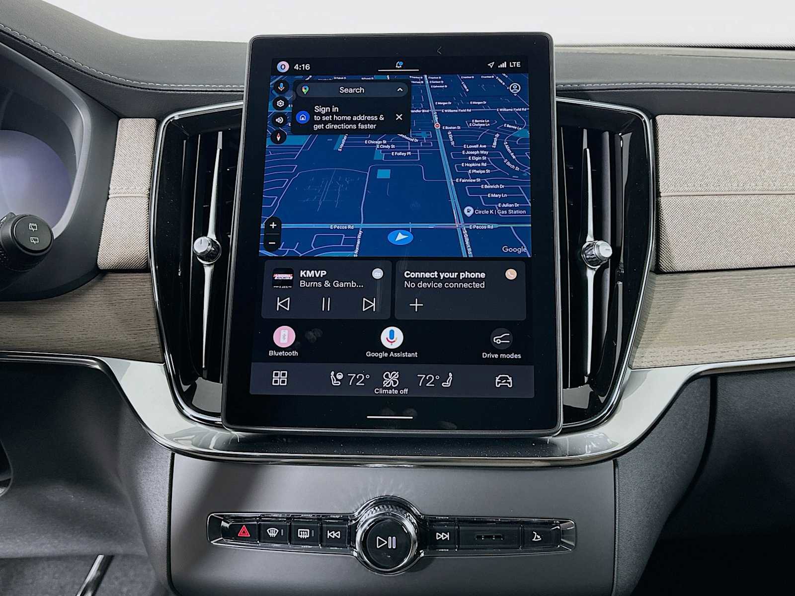 New 2026 Volvo XC90 B6 Plus w/ Protection Package image 13