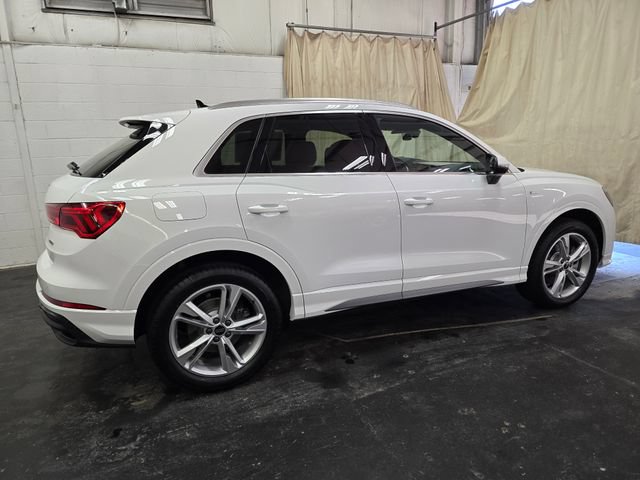 Certified 2024 Audi Q3 2.0T Premium Plus AWD/4WD image 9