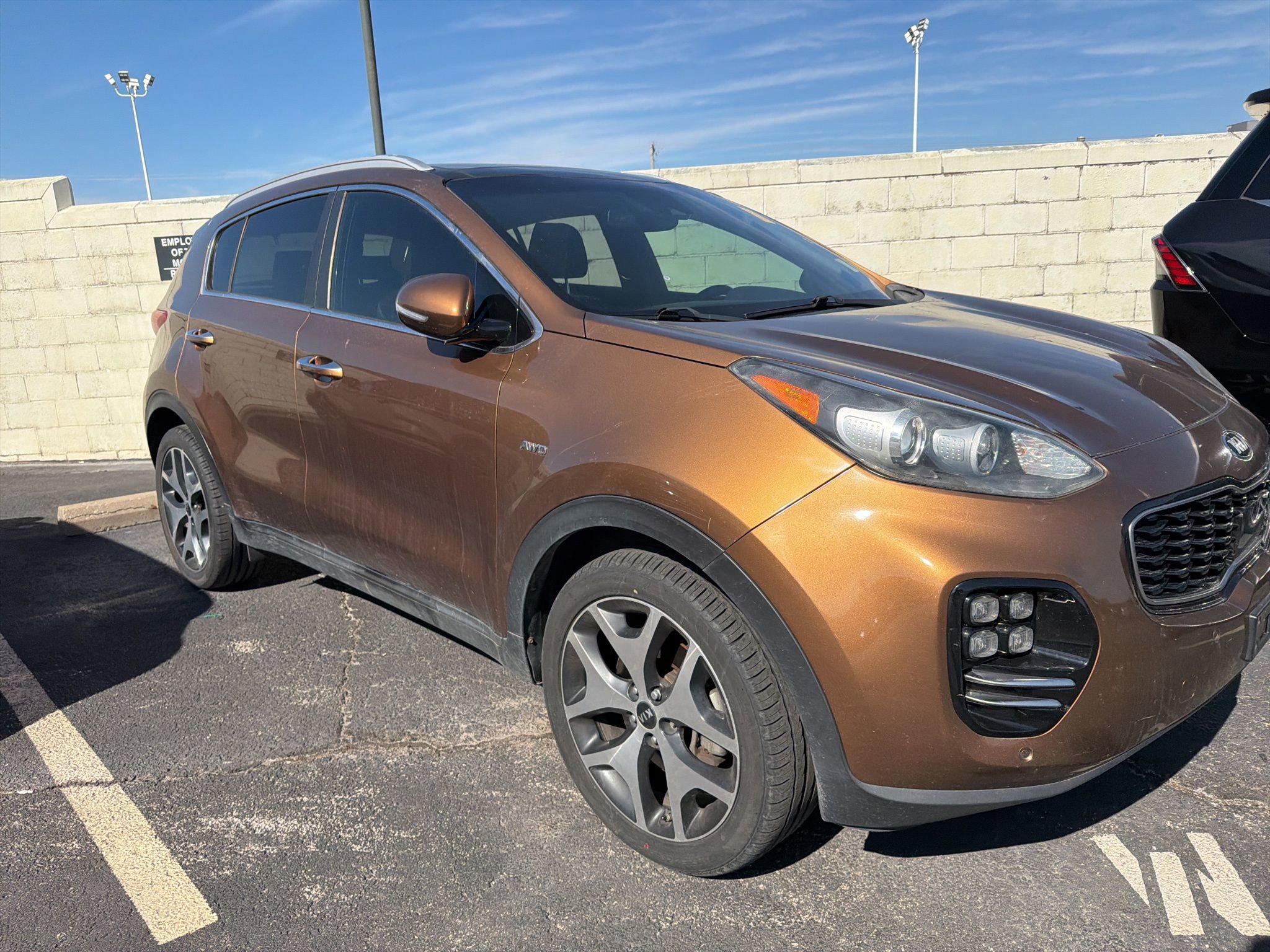Used 2017 Kia Sportage SX image 3