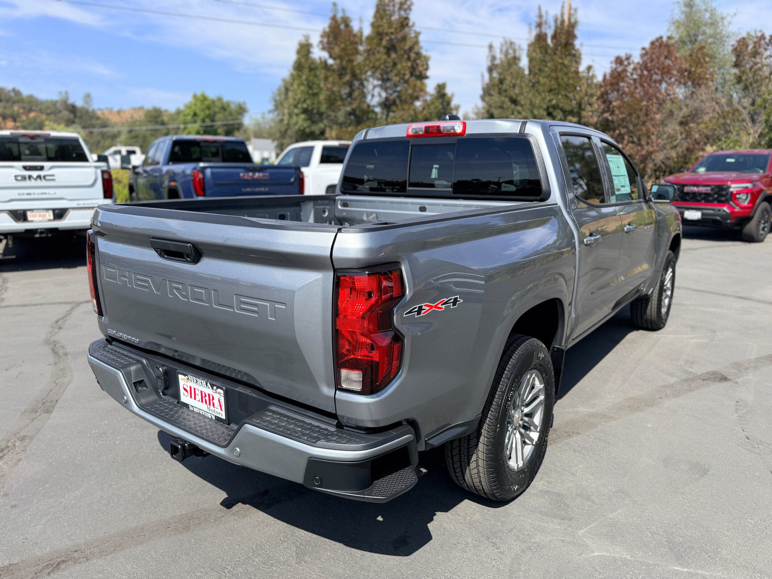 New 2026 Chevrolet Colorado LT w/ Advanced Trailering Package AWD/4WD image 4