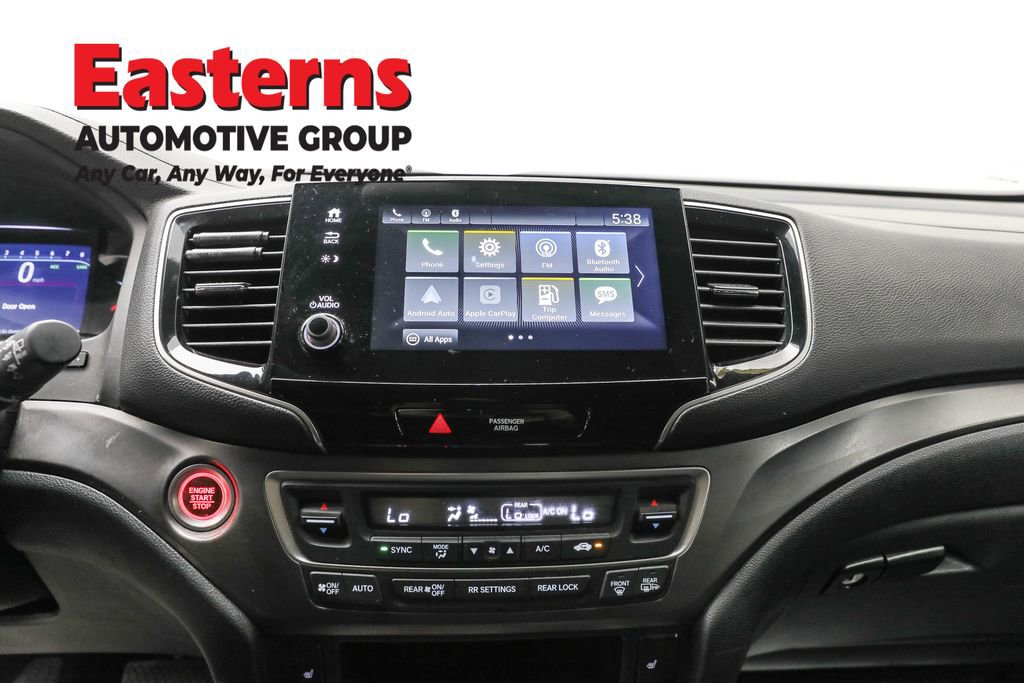 Used 2022 Honda Pilot Sport image 12