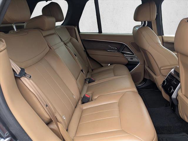 Used 2023 Land Rover Range Rover SE AWD/4WD image 16