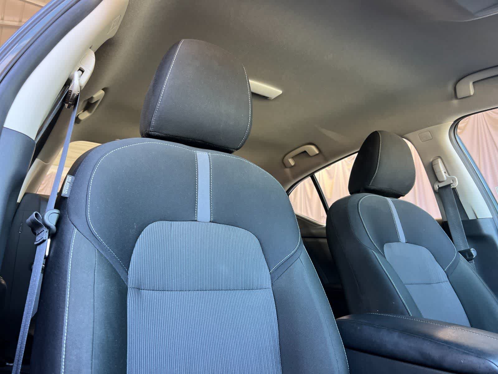 Used 2025 Nissan Sentra SV FWD image 17