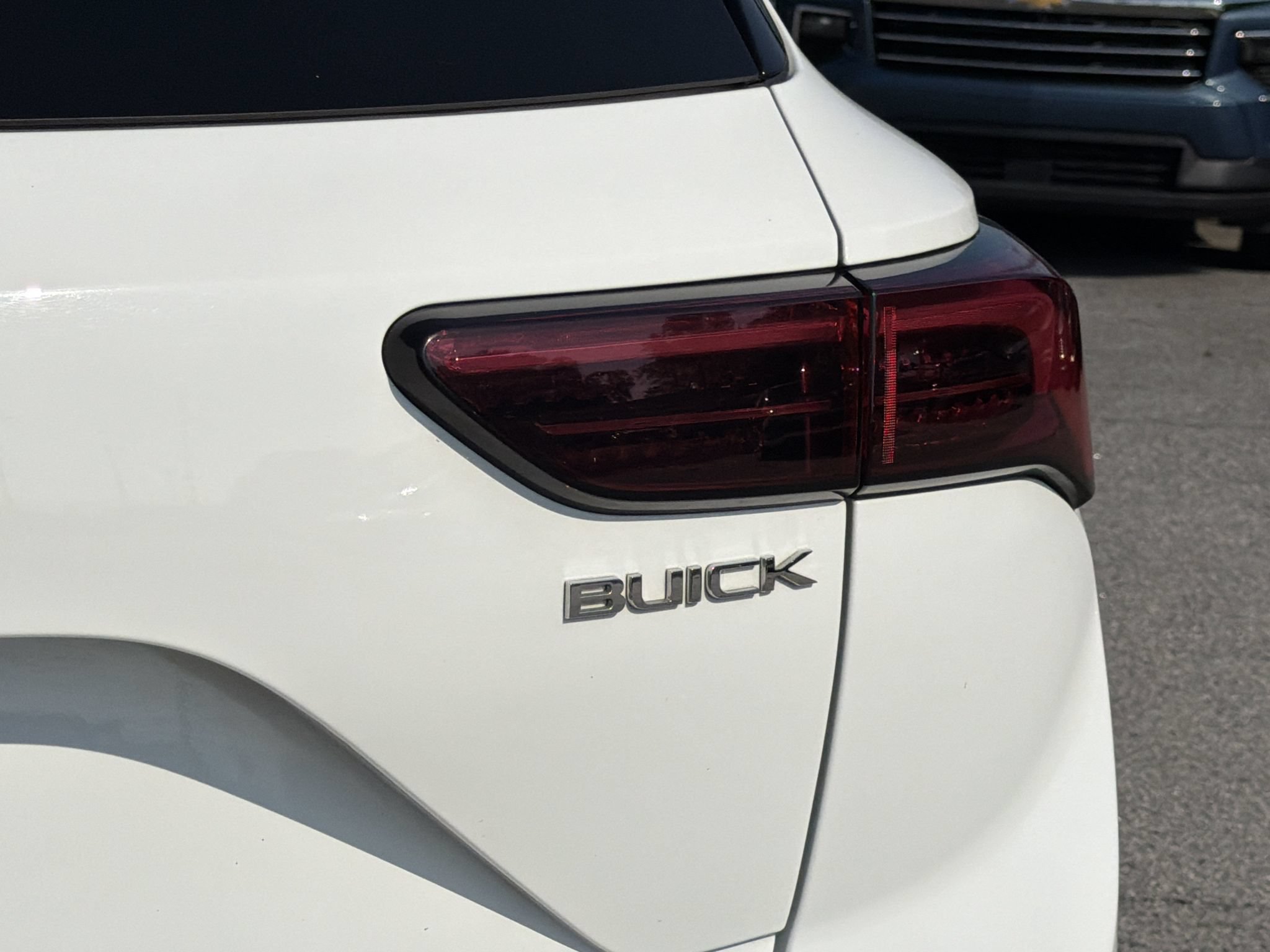 Used 2024 Buick Envision Preferred AWD/4WD image 23