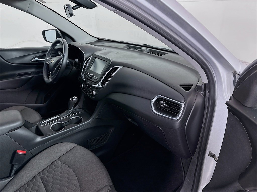 Used 2018 Chevrolet Equinox LT image 27