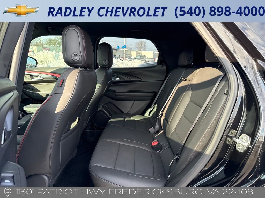 Certified 2025 Chevrolet TrailBlazer RS w/ Convenience Package image 12