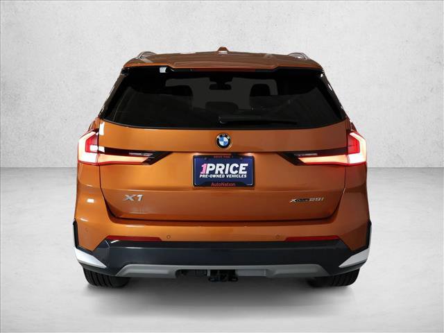 Certified 2025 BMW X1 xDrive28i w/ Premium Package image 7